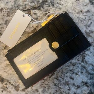 NWT, Hammitt 210 West Thin Leather Wristlet in Black/Gold Red Zip